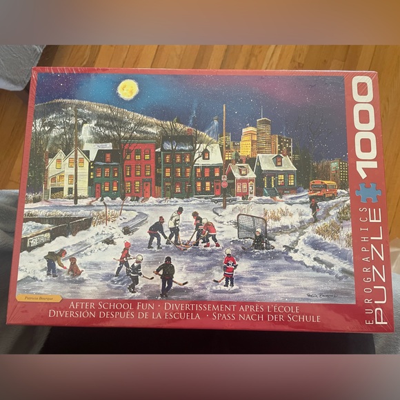 Winter Village Puzzle - Picture 1 of 1